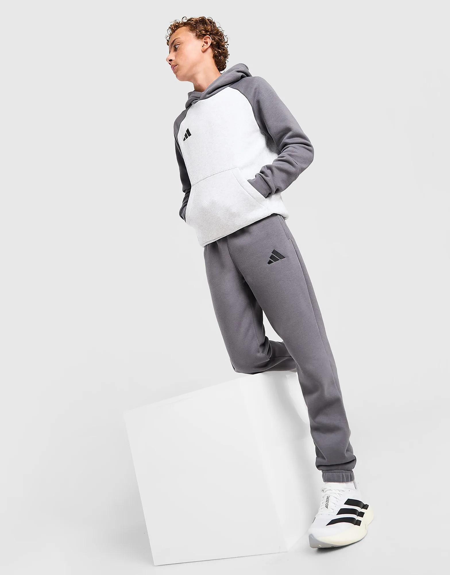 Raglan Jogginghose Kinder, Grau - unisex - Size: 15-16Y - Adidas - FashionsVida