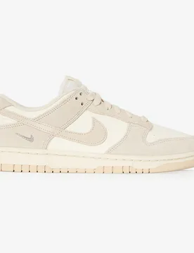 Dunk Low Suede Mini Swoosh beige 37,5 - Nike - FashionsVida