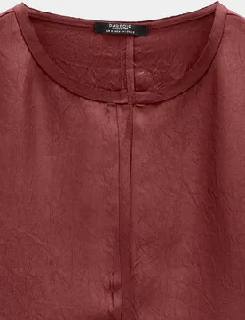 Blusa de mujer de manga larga satinada en liso - Parfois - FashionsVida