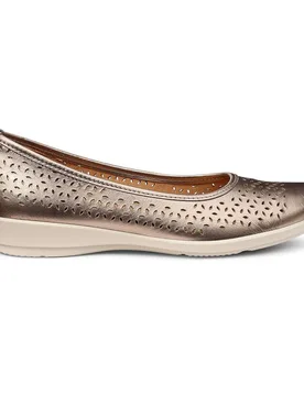 Women's Wide Fit 'Livvy II' Ballet Pumps in Rose Gold Size: 7 - Rose Gold - Size: 7 - Hotter - FashionsVida
