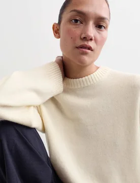 Pure Cashmere Crew Neck Jumper Ivory female - Jaeger - FashionsVida
