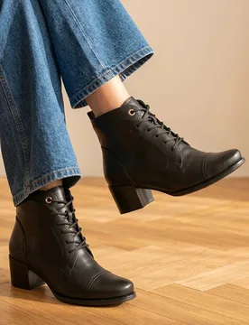 Leather Block Heel Round Toe Ankle Boots Black female - Jones Bootmaker - FashionsVida