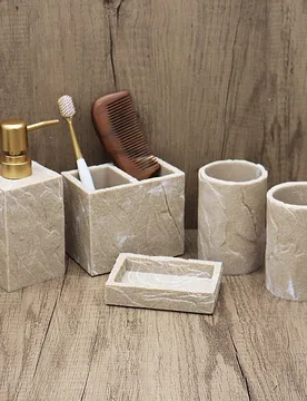 Juego de accesorios de baño de imitación de mármol premium, que incluye champú, gel de baño, dispensador de jabón, soporte para cepillo de dient - Shein - FashionsVida