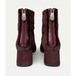 Botines de mujer con detalle de charol y tacón