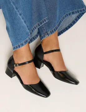 Women's Wide Fit Heels in Black Size: 8E - Black - Size: 8E - Yours - FashionsVida