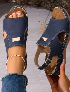 Nuevas sandalias de cuña de talla grande con punta abierta, sandalias casuales versátiles cómodas y ligeras con diseño hueco para mujer, para look - Shein - FashionsVida
