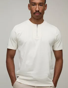 Herren Schmal Geschnittenes Oberteil Mit Viertelreißverschluss Ecru Größe Small - boohooMAN - FashionsVida