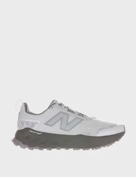 Garoé V2 Trail Running Trainers Cream Mix female - New Balance - FashionsVida