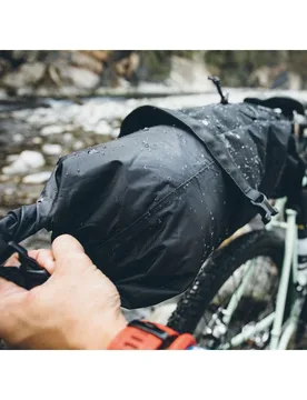 Borsa posteriore sottosella bikepacking BACKLOADER 15L - Topeak - FashionsVida