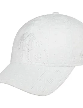 Twenty WMNS Broderie Yankees Cap by - white - Damen - Size: One Size - New era - FashionsVida