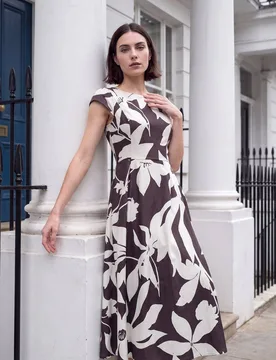 Women's Floral Ottoman Fit & Flare Midi Dress in Chocolate Size: 12 - Chocolate - Size: 12 - Wallis - FashionsVida