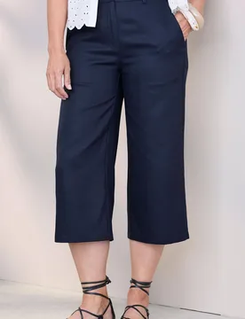 Women's Cropped Trousers 20.5" (52cm) inside leg in Navy Size: 14 - Navy - Size: 14 - Cotton Traders - FashionsVida