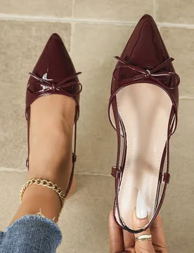 Zapatos planos de mujer de moda minimalista con punta puntiaguda, punta cerrada, una correa y lazo para usar con faldas - Shein - FashionsVida