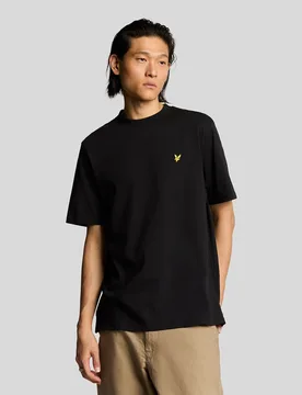Men's Oversized Cotton Crew Neck T-Shirt in Jet Black - Lyle & Scott - FashionsVida