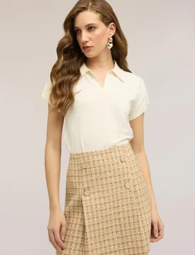 Polo de mujer de punto mezcla viscosa cuello clásico con escote en v mangas cortas - Motivi - FashionsVida