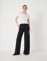 Mid Rise Wide Leg Jeans Black female