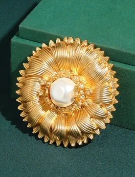 Vintage Baroque Pearl Gold Color Sunflower Brooches Luxury Brand Art Deco Jewelry High Quality For Women's Clothes Pins Gifts - Aliexpress - FashionsVida