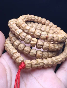 Pomegranate , a -density and high-oil content , is also known as Baixiangzi. This is a genuine 108 seed Buddha bead - Aliexpress - FashionsVida