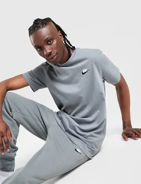 Core T-Shirt - Herren, Grau - male - Size: XXL - Nike - FashionsVida