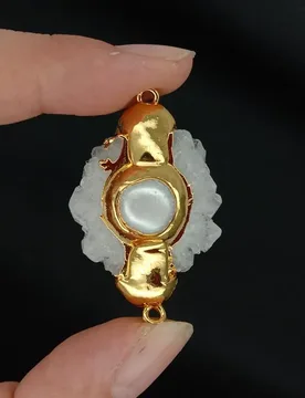 Wholesale 5 PCS Freshwater White Pearl Natural Quartz Druzy Gold Plated Beads Connector For DIY - Aliexpress - FashionsVida
