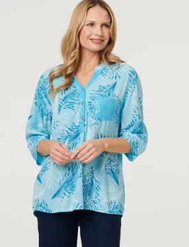 Women's Printed Sequin 3/4 Sleeve Relaxed Blouse in Blue Size: 8 - Blue - Size: 8 - Izabel London - FashionsVida