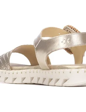 Sandalias planas de mujer de piel con cierre de hebilla - Carmela - FashionsVida