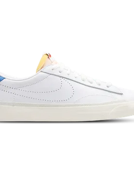 Classic Men's Sneakers - White - Size 10 - Mesh/Synthetic - White - Size: 10 - Nike - FashionsVida