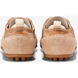 Zapatillas deportivas de mujer confeccionadas en piel