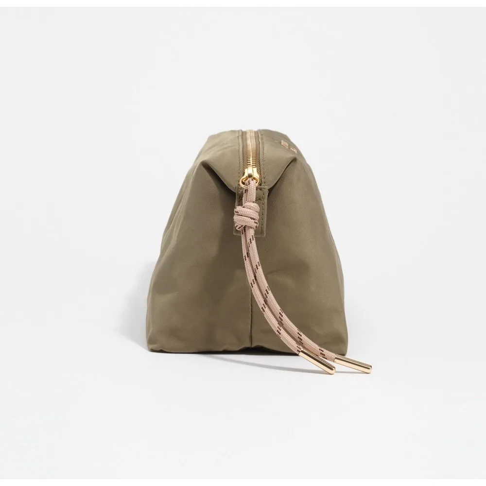 Neceser trapecio grande nylon - Bimba y Lola - FashionsVida