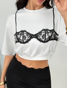 Camiseta corta con hombros caídos y encaje en contraste XS - Shein - FashionsVida