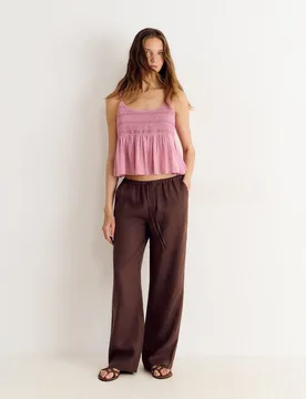 Top de mujer de tirantes con smock y volantes - Brownie - FashionsVida