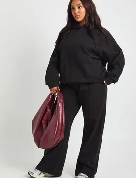 Womens Plus Core Basic Pintuck Detail Deep Waistband Wide Leg Jogger - Black - Size 26 Uk - Boohoo - FashionsVida