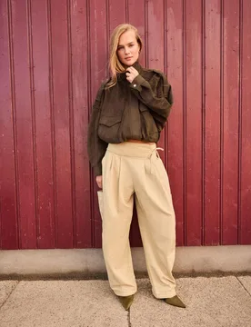 Oversize-Jacke aus Wildlederimitat Braun XS - Stradivarius - FashionsVida
