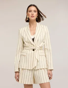 Blazer de mujer de rayas diplomáticas the tailoring lab modelo regular con cinturón en la cintura - Motivi - FashionsVida