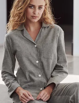 Women's 'Whitby Jet' Herringbone Brushed Cotton Pyjama Set in Dark Grey Size: XL - Dark Grey - Size: XL - British Boxers - FashionsVida