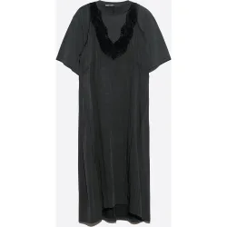 Vestido pechera encajes