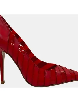 Salon mujer moderno con vinilo - Jeffrey Campbell - FashionsVida
