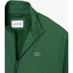 Chaqueta de hombre con capucha hidrófuga