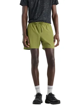 Pantaloni Corti Sport Essential 5´´ Green M - New Balance - FashionsVida