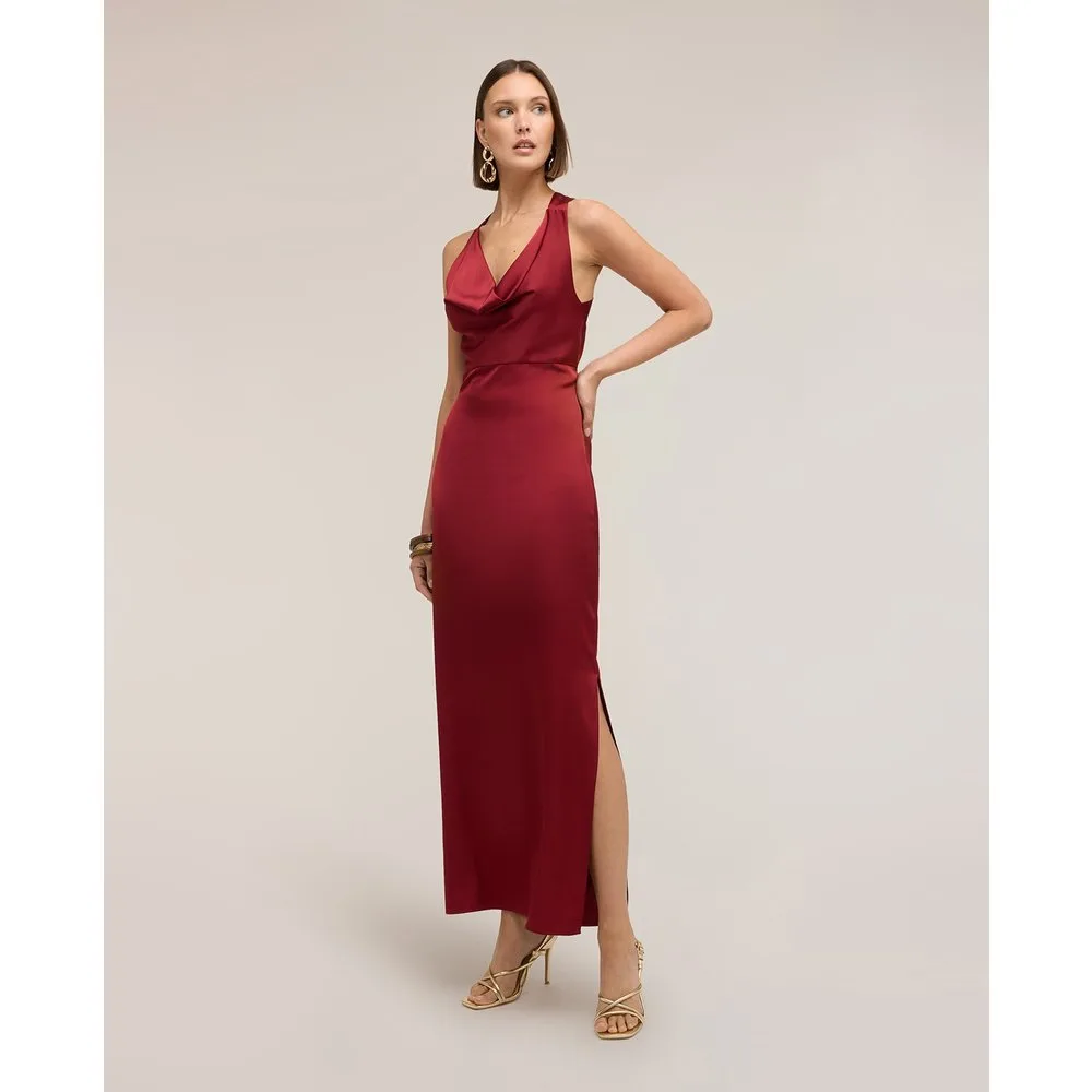 Vestido largo de satén con drapeado escote frontal con drapeado - Motivi - FashionsVida