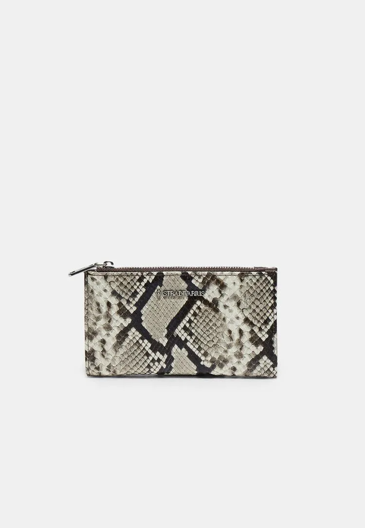 Basic-Portemonnaie mit Schlangenhautprint Steingrau OS - Stradivarius - FashionsVida