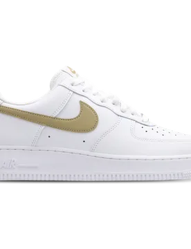 Air Force Men's Sneakers - White - Size 7 - Leather - White - Size: 7 - Nike - FashionsVida