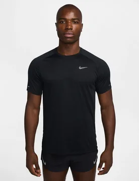 Camiseta de hombre M DFAdv Stride SS Top - Nike - FashionsVida