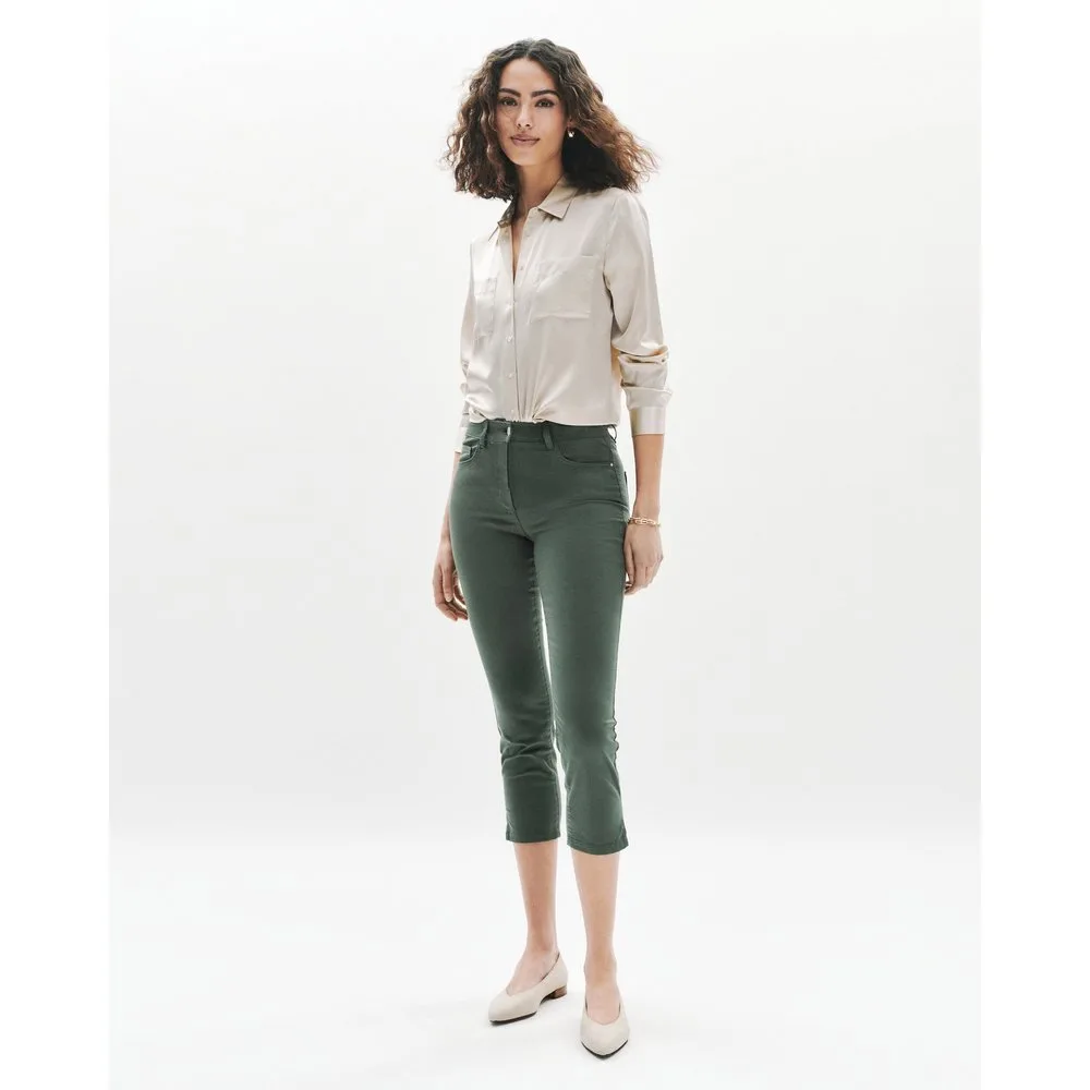Pantalón pitillo de mujer cropped con 5 bolsillos - Caroll - FashionsVida