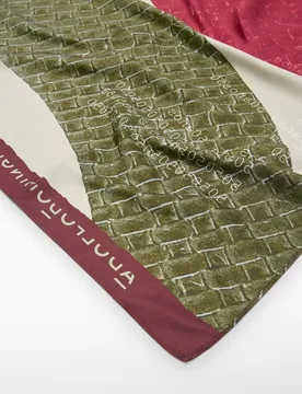 Pañuelo de mujer con logo estampado y dobladillo recto - Adolfo Dominguez - FashionsVida