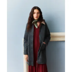 Chaqueta encerada lisa de mujer