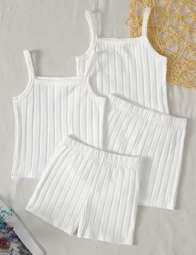 Top de tirantes para niña joven combinado con un conjunto a juego de manga corta a rayas 4Y - Shein - FashionsVida