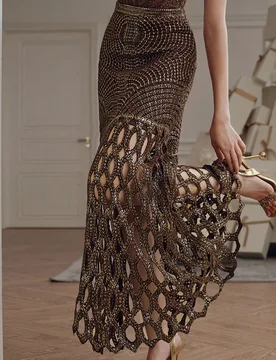 Falda de línea A con bordado, acentos metálicos dorados y tejido hueco de crochet con nudo de cuerda, elegante para verano, playa, festival, vacacio - Shein - FashionsVida