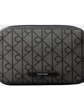 Bolso bandolera con estampado monogram Emblem en Jacquard - Calvin Klein - FashionsVida