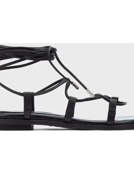 Sandalias planas de mujer de piel con tiras en textil en color - Martinelli - FashionsVida